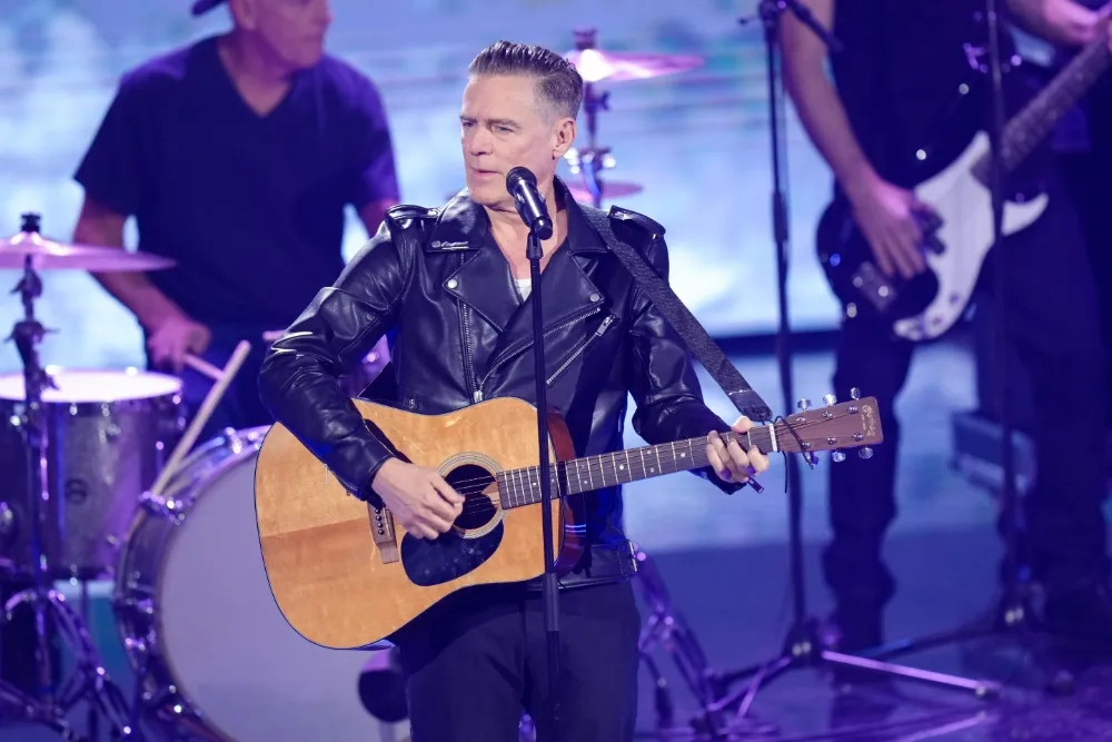 Bryan Adams Live in Dallas – November 13, 2025 | American Airlines Center